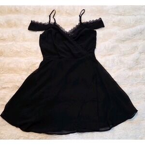 Lulus Black Romantic Whimsical Lace Trim Fit & Flare Mini Dress Size‎ S